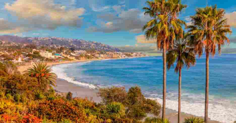 Laguna Main Beach